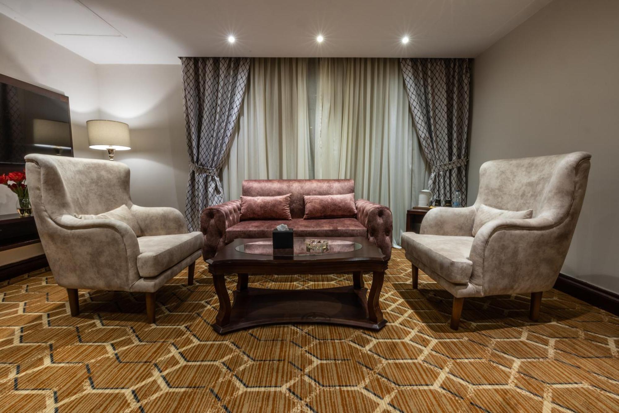 Triumph Plaza Hotel Каир Экстерьер фото